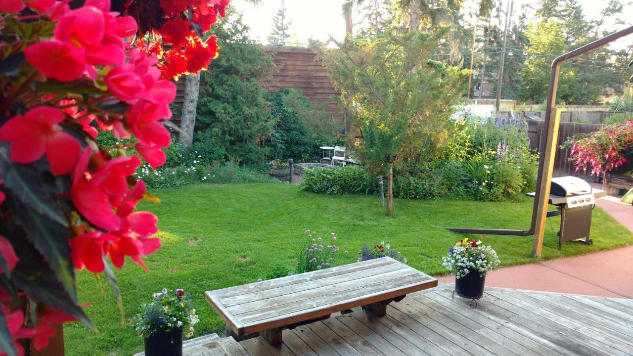 U Of A Homestay, Trails & Whyte Ave Edmonton Exterior foto